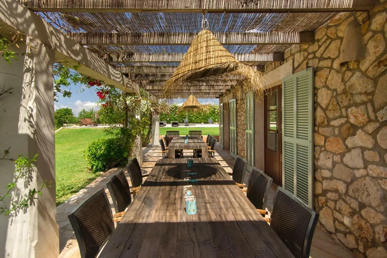 Finca Can Perdiu Villa Santanyi Spain